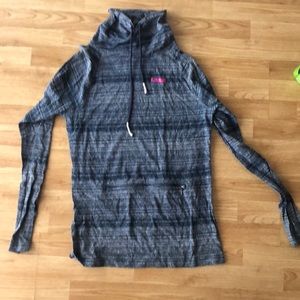 long sleeve athletic top